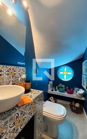 Casa à venda com 155m², 4 quartos e 1 vaga Casa à venda com 155m², 4 quartos e 1 vagaLavabo
