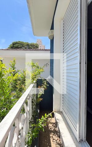 Casa à venda com 155m², 4 quartos e 1 vaga Casa à venda com 155m², 4 quartos e 1 vagaVaranda da Suíte