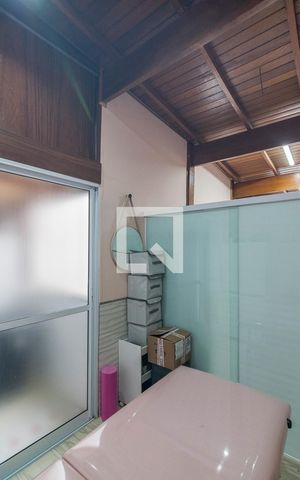 Apartamento à venda com 140m², 3 quartos e 2 vagas Apartamento à venda com 140m², 3 quartos e 2 vagasEscritório Cobertura