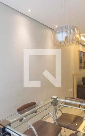 Apartamento à venda com 140m², 3 quartos e 2 vagas Apartamento à venda com 140m², 3 quartos e 2 vagasSala