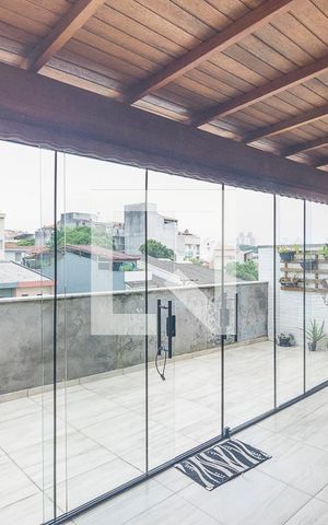 Apartamento à venda com 140m², 3 quartos e 2 vagas Apartamento à venda com 140m², 3 quartos e 2 vagasCobertura
