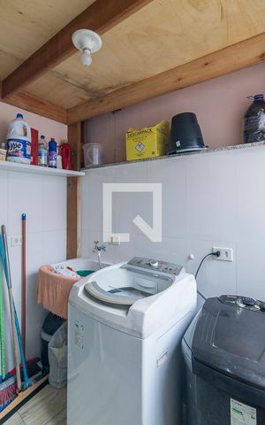 Apartamento à venda com 140m², 3 quartos e 2 vagas Apartamento à venda com 140m², 3 quartos e 2 vagasÁrea de Serviço Cobertura