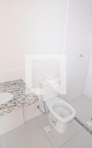 Apartamento à venda com 54m², 2 quartos e 1 vaga Apartamento à venda com 54m², 2 quartos e 1 vagaBanheiro