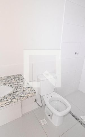 Apartamento à venda com 54m², 2 quartos e 1 vaga Apartamento à venda com 54m², 2 quartos e 1 vagaBanheiro