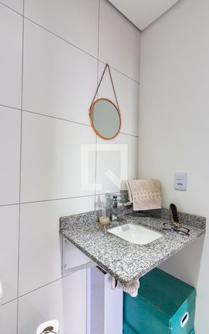 Apartamento à venda com 80m², 3 quartos e 2 vagas Apartamento à venda com 80m², 3 quartos e 2 vagasBanheiro