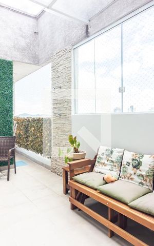 Apartamento à venda com 80m², 3 quartos e 2 vagas Apartamento à venda com 80m², 3 quartos e 2 vagasVaranda gourmet