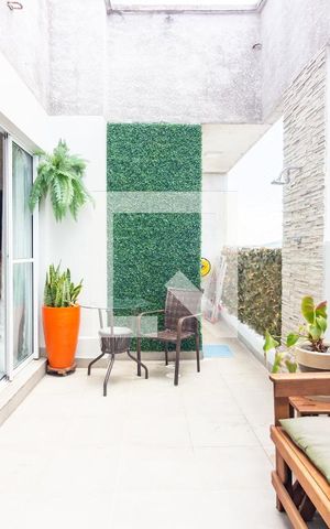 Apartamento à venda com 80m², 3 quartos e 2 vagas Apartamento à venda com 80m², 3 quartos e 2 vagasVaranda gourmet