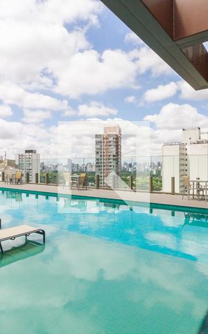 Apartamento à venda com 36m², 1 quarto e sem vagaÁrea comum - Piscina
