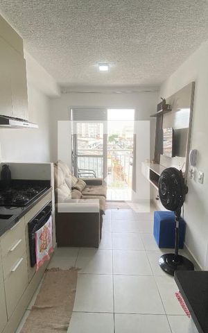 Apartamento à venda com 28m², 1 quarto e sem vagaCozinha e Área de Serviço