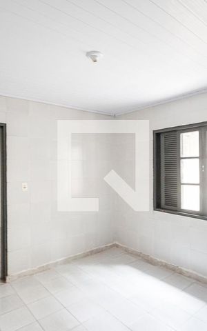 Casa de condomínio para alugar com 60m², 1 quarto e sem vaga Casa de condomínio para alugar com 60m², 1 quarto e sem vagaSala/Quarto