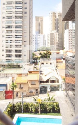 Apartamento para alugar com 163m², 3 quartos e 3 vagasÁrea de Serviço