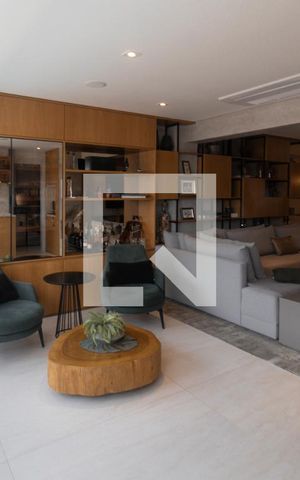 Apartamento para alugar com 163m², 3 quartos e 3 vagasVaranda