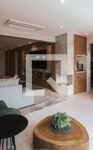 Apartamento para alugar com 163m², 3 quartos e 3 vagasVaranda