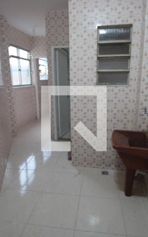 Apartamento à venda com 86m², 2 quartos e 1 vagaÁrea de Serviço