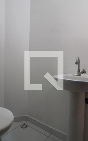 Casa de condomínio para alugar com 77m², 2 quartos e 1 vagaLavabo