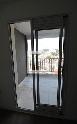 Apartamento para alugar com 34m², 1 quarto e sem vagaSacada