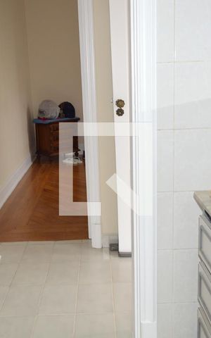 Casa à venda com 250m², 7 quartos e 3 vagasBanheiro