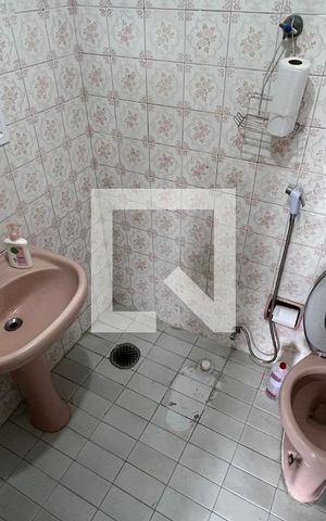 Studio à venda com 28m², 1 quarto e sem vaga Studio à venda com 28m², 1 quarto e sem vagaBanheiro