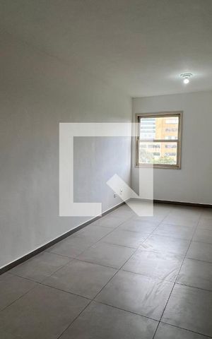 Studio à venda com 28m², 1 quarto e sem vaga Studio à venda com 28m², 1 quarto e sem vagaKitnet