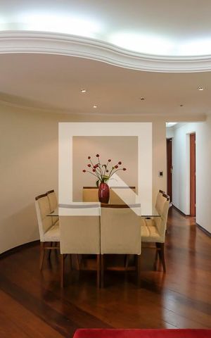 Apartamento à venda com 140m², 3 quartos e 2 vagasSala