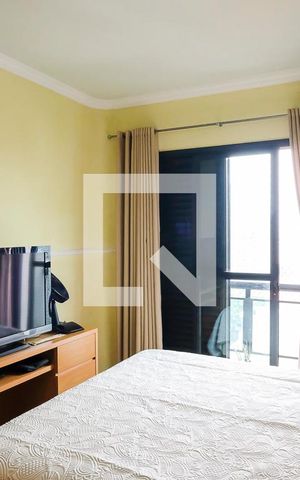 Apartamento à venda com 140m², 3 quartos e 2 vagasSuíte 2