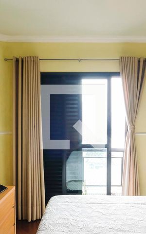 Apartamento à venda com 140m², 3 quartos e 2 vagasSuíte 2