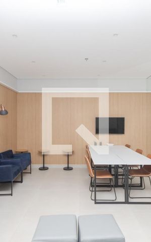 Apartamento para alugar com 34m², 1 quarto e sem vaga Apartamento para alugar com 34m², 1 quarto e sem vagaCoworking