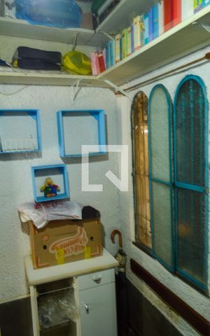 Casa de condomínio à venda com 100m², 3 quartos e 1 vaga Casa de condomínio à venda com 100m², 3 quartos e 1 vagaCloset da Suíte 1