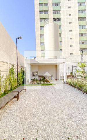 Apartamento à venda com 27m², 1 quarto e sem vagaÁrea comum - Churrasqueira