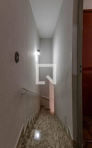 Casa à venda com 72m², 2 quartos e 1 vaga Casa à venda com 72m², 2 quartos e 1 vagaCorredor