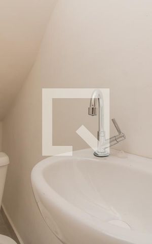 Casa de condomínio para alugar com 70m², 2 quartos e 2 vagas Casa de condomínio para alugar com 70m², 2 quartos e 2 vagasLavabo