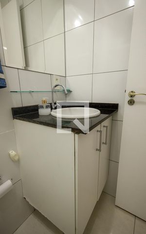 Apartamento para alugar com 80m², 3 quartos e 2 vagasBanheiro Corredor