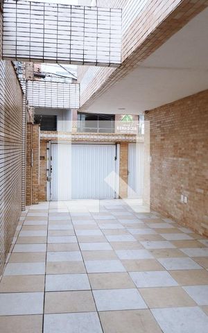 Apartamento para alugar com 177m², 3 quartos e 4 vagasCorredor (Saída)