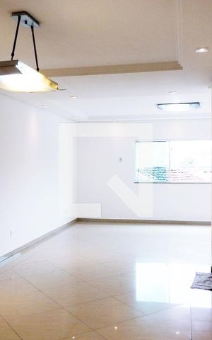 Apartamento para alugar com 177m², 3 quartos e 4 vagasSala