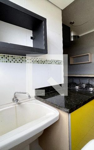 Apartamento para alugar com 68m², 2 quartos e sem vaga Apartamento para alugar com 68m², 2 quartos e sem vagaCozinha