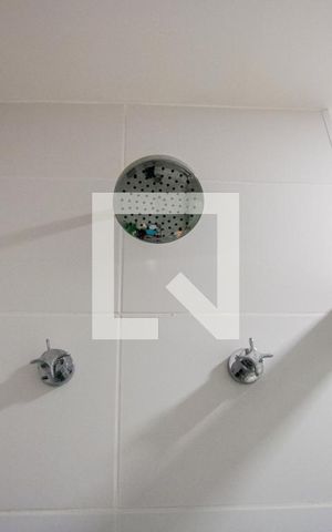 Apartamento à venda com 61m², 2 quartos e 1 vaga Apartamento à venda com 61m², 2 quartos e 1 vagaBanheiro do quarto 1