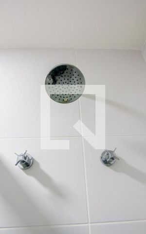 Apartamento à venda com 61m², 2 quartos e 1 vaga Apartamento à venda com 61m², 2 quartos e 1 vagaBanheiro social
