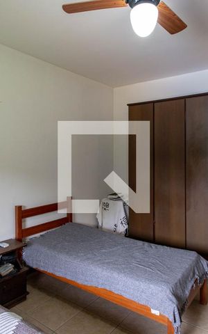 Casa à venda com 1200m², 4 quartos e 5 vagasQuarto Suíte