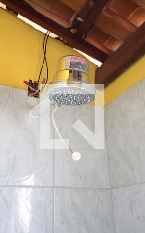 Apartamento à venda com 78m², 2 quartos e 2 vagasBanheiro de Serviço