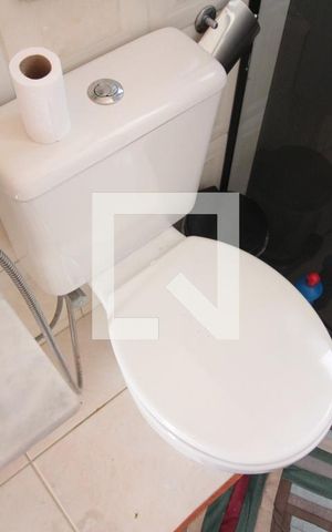 Apartamento à venda com 78m², 2 quartos e 2 vagasBanheiro