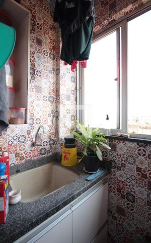 Apartamento à venda com 78m², 2 quartos e 2 vagasCozinha