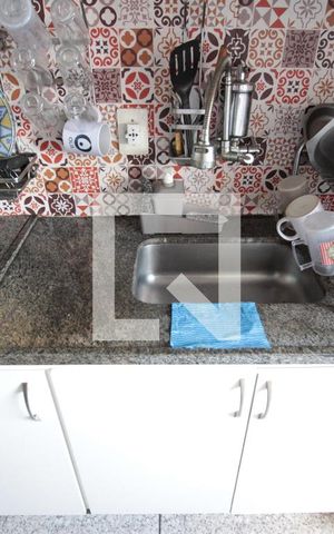 Apartamento à venda com 78m², 2 quartos e 2 vagasCozinha