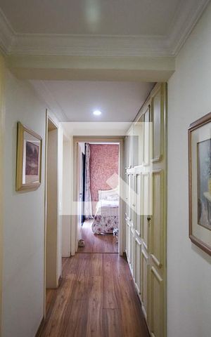 Apartamento à venda com 144m², 3 quartos e 3 vagas Apartamento à venda com 144m², 3 quartos e 3 vagasCorredor