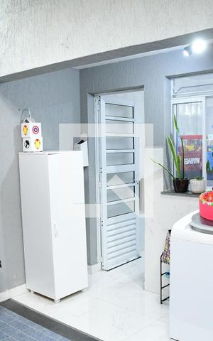 Casa de condomínio à venda com 112m², 2 quartos e 1 vagaQuintal