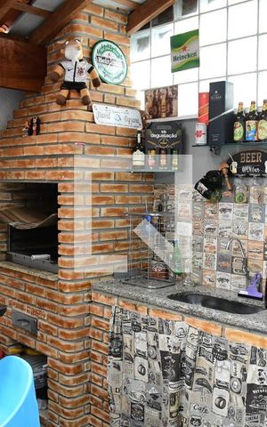 Casa de condomínio à venda com 112m², 2 quartos e 1 vagaQuintal