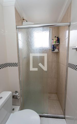 Apartamento à venda com 54m², 2 quartos e 1 vaga Apartamento à venda com 54m², 2 quartos e 1 vagaBanheiro