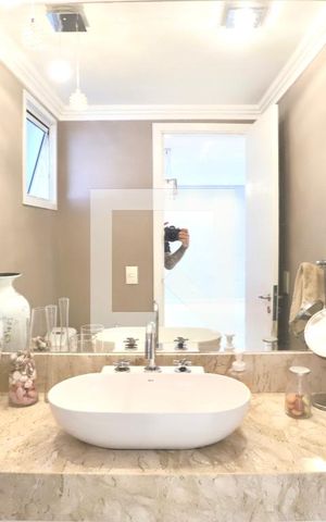 Apartamento à venda com 98m², 3 quartos e 2 vagas Apartamento à venda com 98m², 3 quartos e 2 vagasLavabo