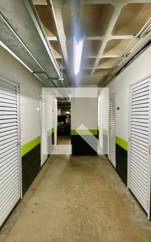 Apartamento à venda com 98m², 3 quartos e 2 vagas Apartamento à venda com 98m², 3 quartos e 2 vagasDepósitos