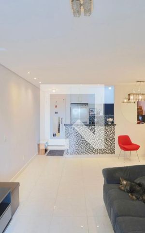 Apartamento à venda com 98m², 3 quartos e 2 vagas Apartamento à venda com 98m², 3 quartos e 2 vagasSala