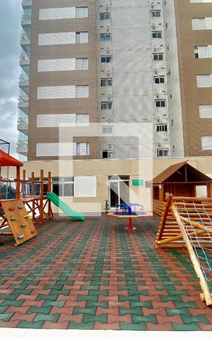 Apartamento à venda com 98m², 3 quartos e 2 vagas Apartamento à venda com 98m², 3 quartos e 2 vagasPlayground